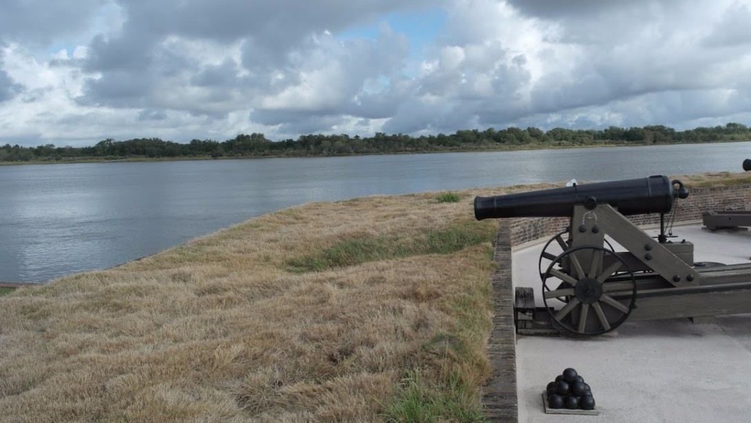 Fort Jackson - looking at the river